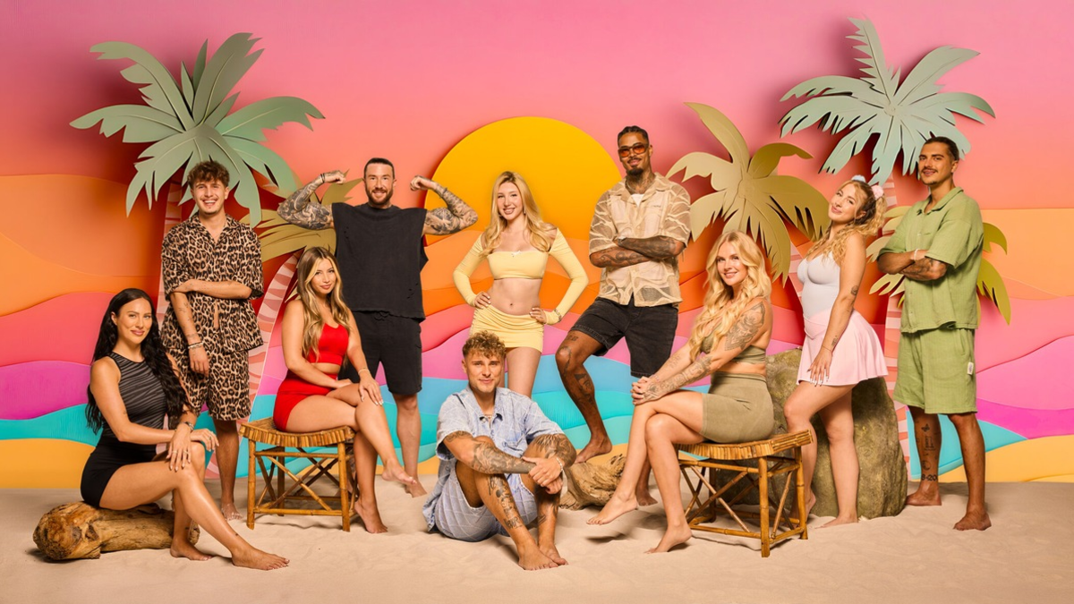 Jessica Hnatyk Noah Bibble Gabriela Alves Mischa Mayer Julius Tkatschenko Tamara Hinz Germain Wolf Anna Iffländer Lina Westphal Tim Kühnel Good Luck Guys - Foto: Joyn/Marc Rehbeck, presseportal.de