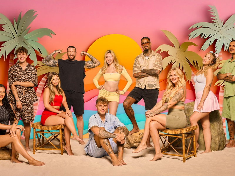 Jessica Hnatyk Noah Bibble Gabriela Alves Mischa Mayer Julius Tkatschenko Tamara Hinz Germain Wolf Anna Iffländer Lina Westphal Tim Kühnel Good Luck Guys - Foto: Joyn/Marc Rehbeck, presseportal.de