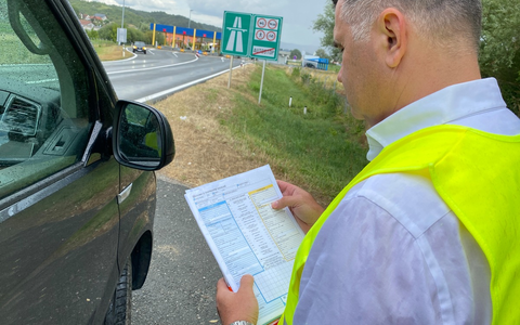 Urlaubsfahrt mit Hindernissen: Was ist beim Unfall zu tun? / Warnweste nicht vergessen / Unfallbericht: Unterschiedliche Beweiskraft in unterschiedlichen Ländern / Zuhause oder im Ausland reparieren? - Foto: presseportal.de