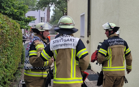 FW Stuttgart: Brand in Wohn- und Geschäftsgebäude - Foto: presseportal.de