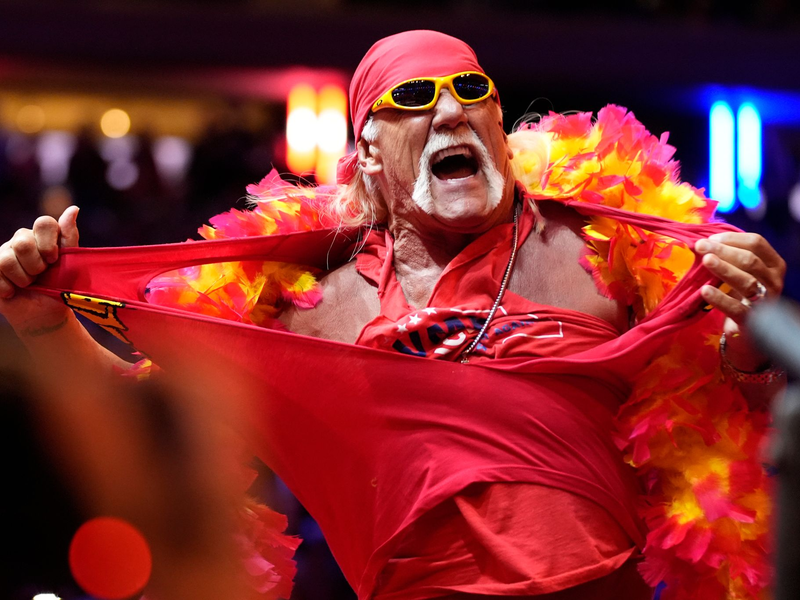 Wrestling-Legende Hulk Hogan gestorben. (Archivbild) - Foto: Alex Brandon/AP/dpa