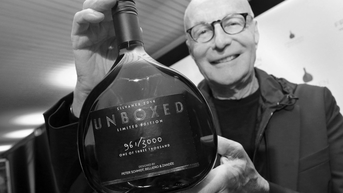 Nach längerer Krankheit ist der Designer Peter Schmidt im Alter von 87 Jahren gestorben (Archivbild). - Foto: Karl-Josef Hildenbrand/dpa