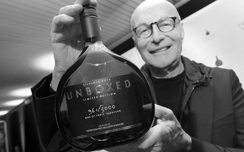 Nach längerer Krankheit ist der Designer Peter Schmidt im Alter von 87 Jahren gestorben (Archivbild). - Foto: Karl-Josef Hildenbrand/dpa