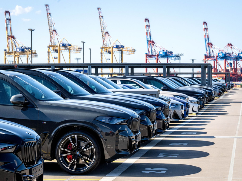 Autos und Fahrzeugteile machen ein Fünftel des deutschen Exports in die USA aus. (Archivbild) - Foto: Sina Schuldt/dpa