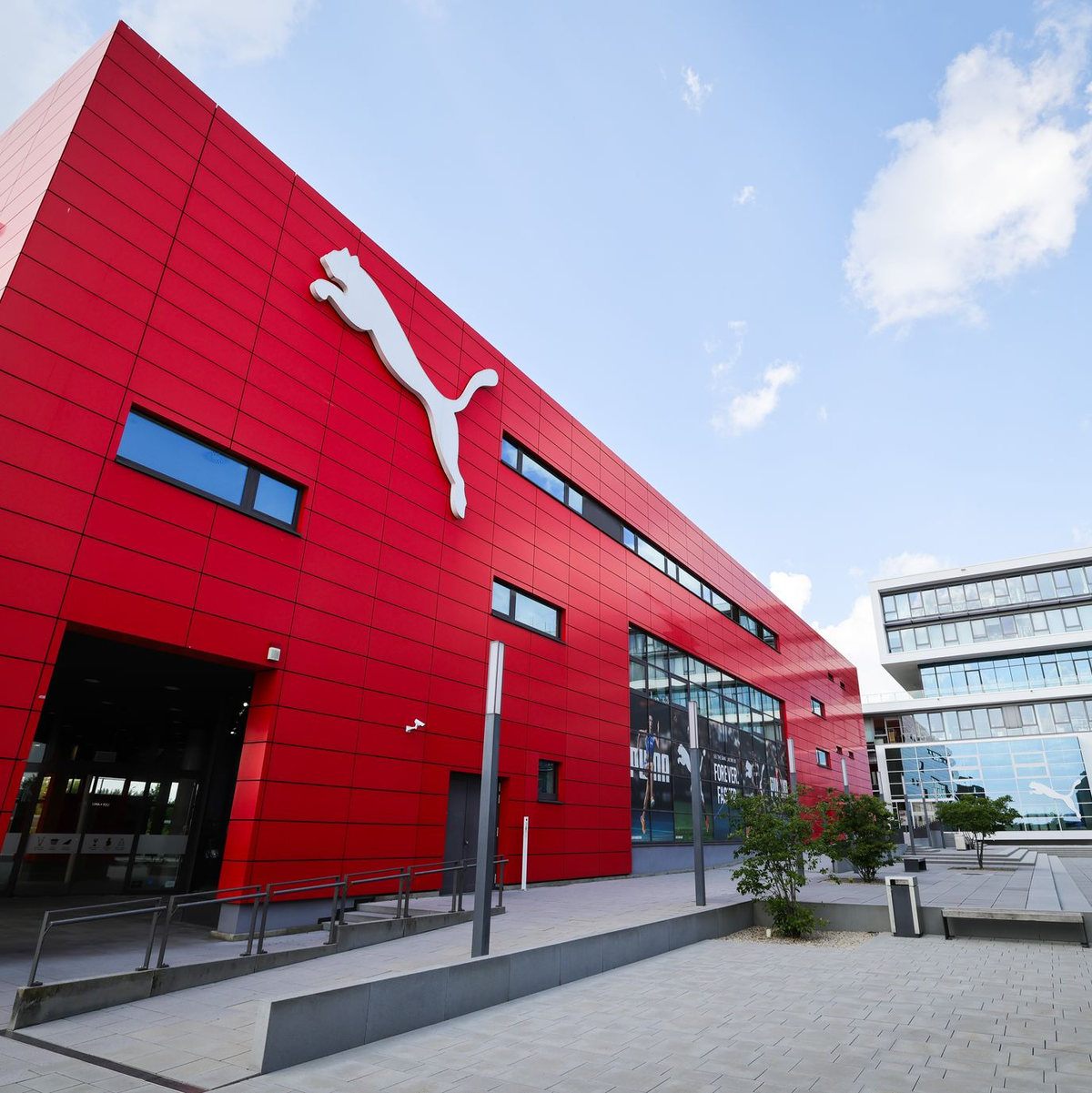 Puma ist der drittgrößte Sportartikelkonzern der Welt. - Foto: Christian Charisius/dpa