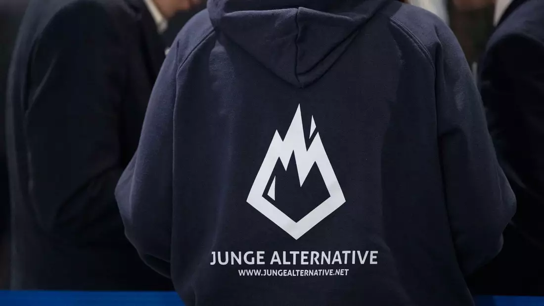 Die Junge Alternative gibt es seit Ende März nicht mehr. Ein Logo und ein Name für die Nachfolgeorganisation wird noch gesucht. (Archivbild) - Bild: Sebastian Kahnert/dpa