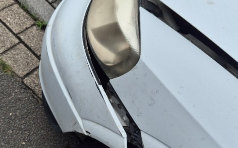 POL-SE: Horst - A 23 - Verkehrsunsicheres Fahrzeug sofort nach Kontrolle aus dem Verkehr gezogen - Foto: presseportal.de