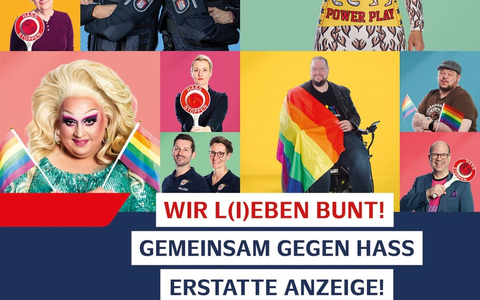 POL-HH: 250725-3. Polizei Hamburg hisst Regenbogenflagge und setzt Kampagne gegen queerfeindliche Gewalt mit prominenter Unterstützung fort - Foto: presseportal.de