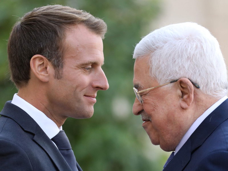 Der französische Präsident Emmanuel Macron will Palästina als Staat anerkennen und hat dazu einen Brief an den Palästinenserpräsidenten Mahmud Abbas veröffentlicht. - Foto: Ludovic Marin/AFP/dpa