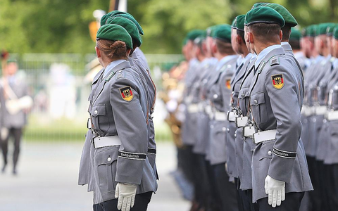 Bundeswehr-Soldaten (Archiv) - Foto: über dts Nachrichtenagentur Bundeswehr-Soldaten (Archiv) - Foto: über dts Nachrichtenagentur