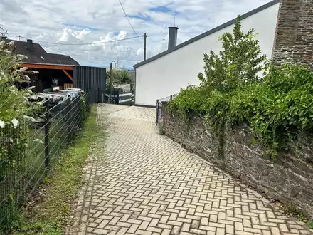 POL-PDTR: Sachbeschädigung in Osburg - Foto: presseportal.de