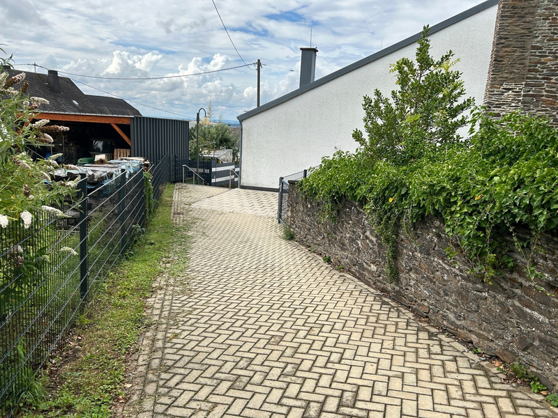 POL-PDTR: Sachbeschädigung in Osburg - Foto: presseportal.de