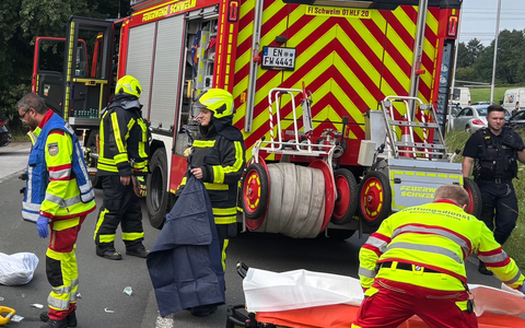 FW-EN: Schwerer Verkehrsunfall, Hattinger Str. - Foto: presseportal.de