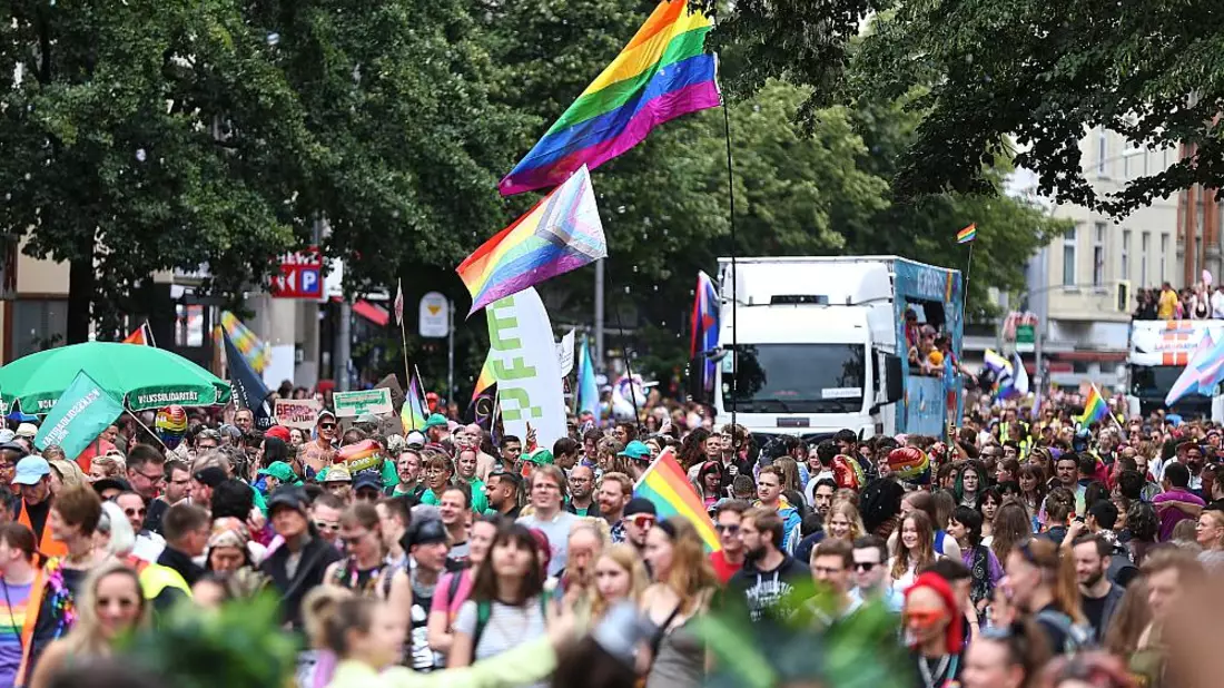 Parade zum Christopher-Street-Day am 26.07.2025 - Bild: über dts Nachrichtenagentur