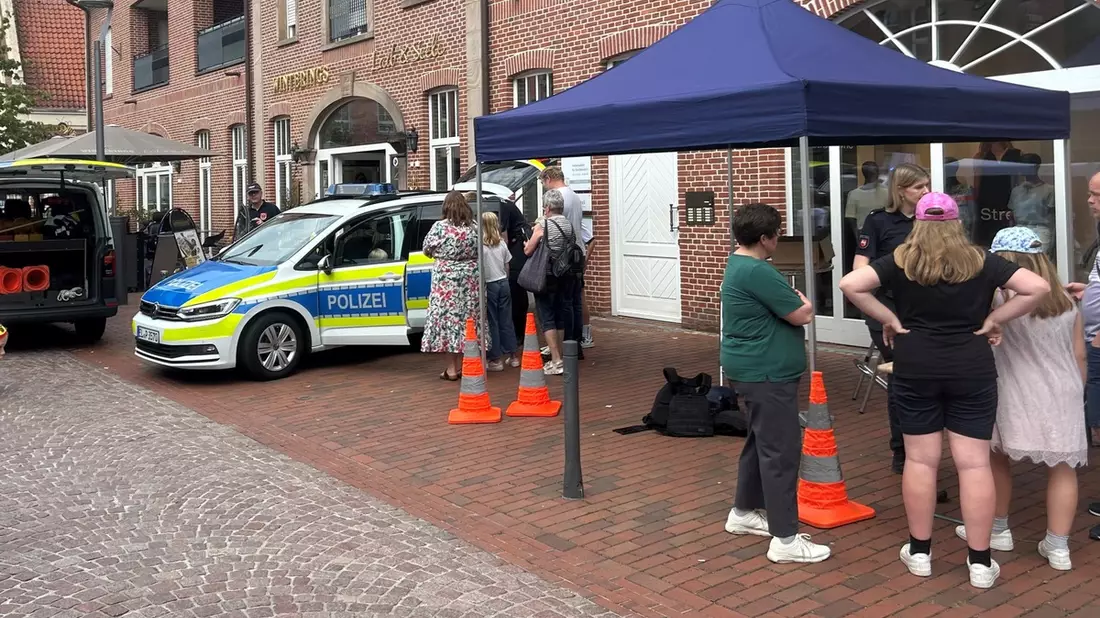 POL-PDWIL: Großes Bällerennen mit Blaulichtmeile in Daun - Bild: presseportal.de