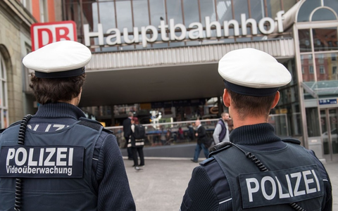 Bundespolizeidirektion München: Gewaltdelikte und gefährlicher Eingriff - Foto: presseportal.de