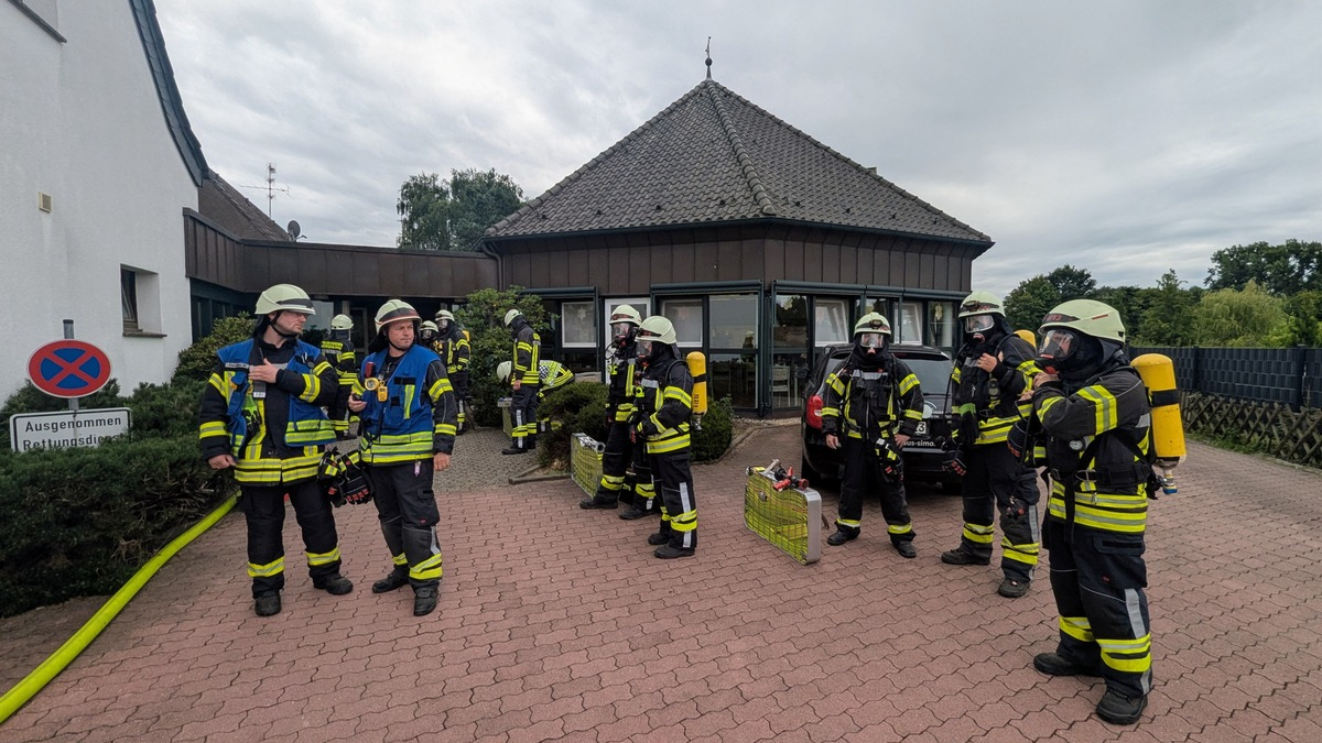 FW-KLE: Brand in Pflegeheim - Zwei Pflegekräfte verletzt, Bewohner:innen bleiben unverletzt - Foto: presseportal.de
