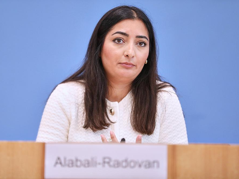 Reem Alabali-Radovan (Archiv) - Foto: über dts Nachrichtenagentur