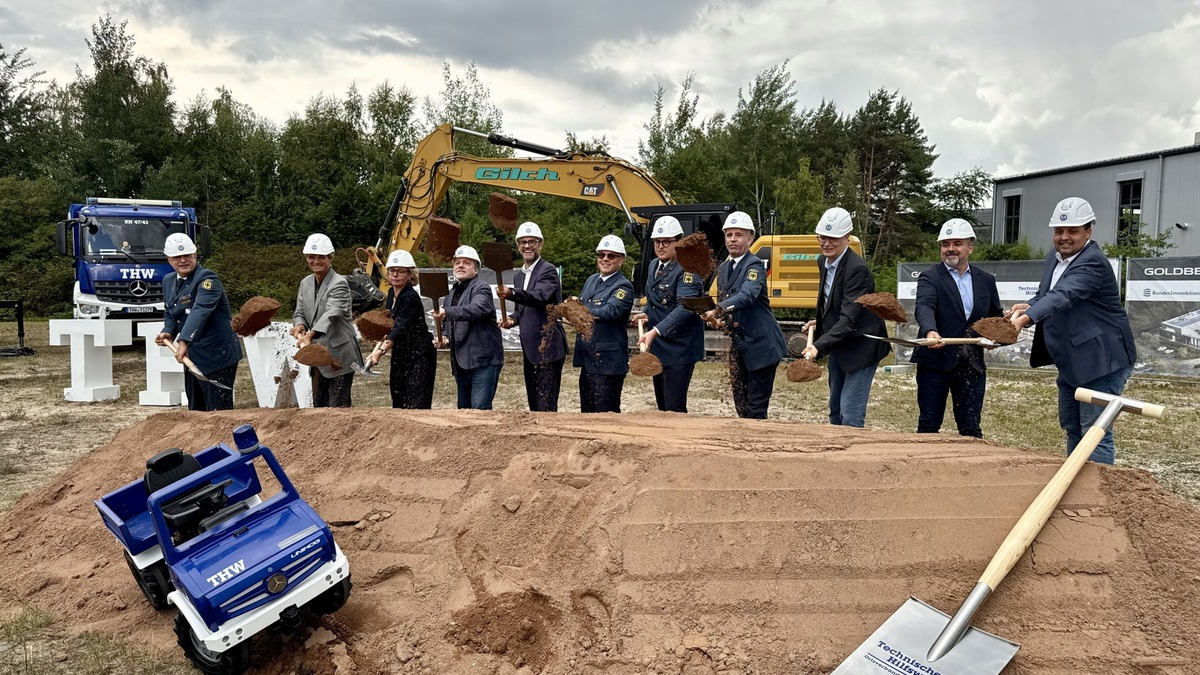 THW Bayern: Spatenstich für die neue THW Unterkunft in Roth. - Foto: presseportal.de