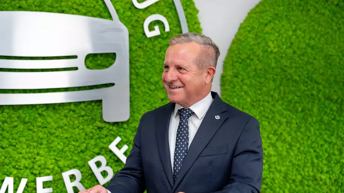 Neuer US-Zoll trifft deutsche Autofahrer: ZDK warnt vor steigenden Preisen und Servicekosten - Bild: presseportal.de
