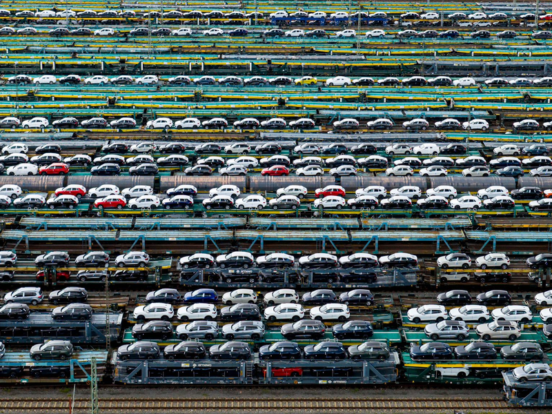 Stimmung in den Unternehmen hellt sich auf (Archivbild). - Foto: Sina Schuldt/dpa