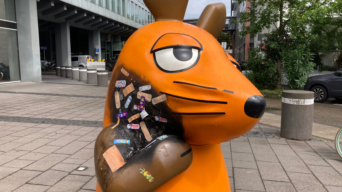 Wer hinter dem mutmaßlichen Brandanschlag steckt, ist noch nicht geklärt. - Foto: Jonas-Erik Schmidt/dpa