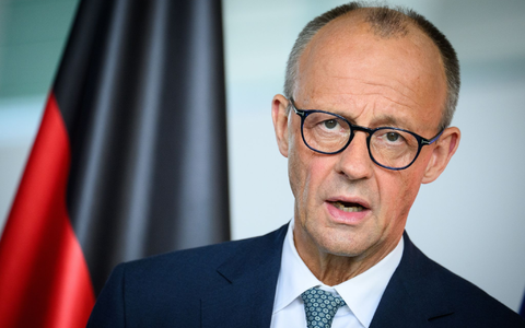 Erstmals behält sich Kanzler Merz konkrete Maßnahmen gegen Israel vor. - Foto: Bernd von Jutrczenka/dpa