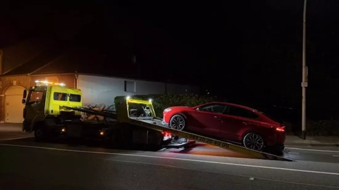 POL-MG: Gemeinsame Pressemitteilung der Stadt Mönchengladbach und der Polizei Mönchengladbach: Sondereinsatz gegen Autoposer und -raser - wenig Verstöße, ein getuntes Auto sichergestellt - Bild: presseportal.de