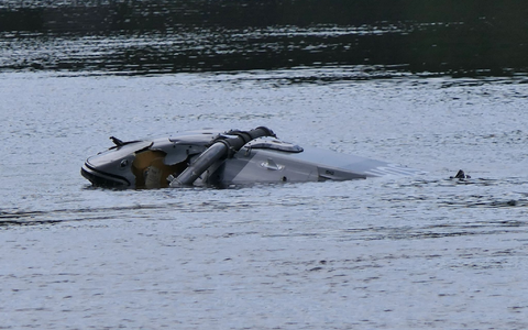 Rettungskräfte sind im Einsatz. - Foto: Sören Müller/Medienportal-Grimma/dpa