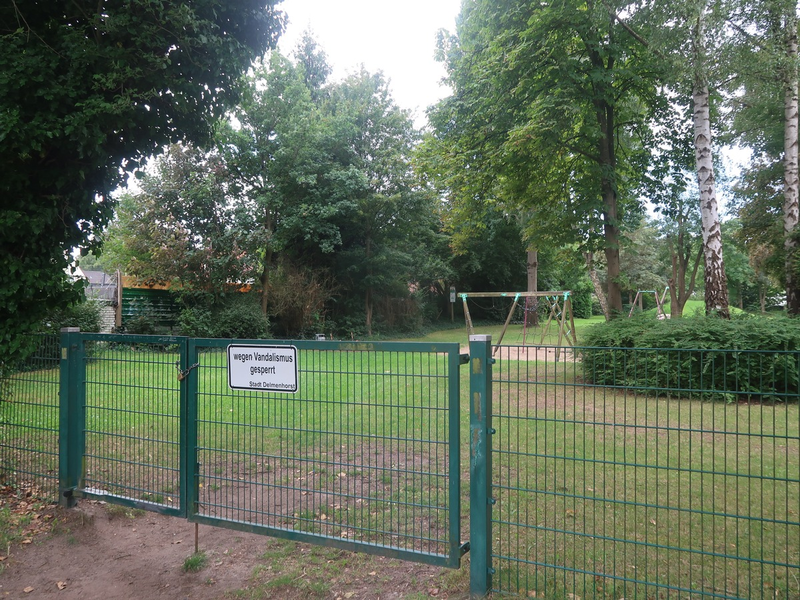 POL-DEL: Stadt Delmenhorst: Hoher Sachschaden durch Sachbeschädigungen auf Kinderspielplatz +++ Zeugenaufruf - Foto: presseportal.de