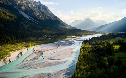 Weitwandern im herbstlichen Sommer: Top-Weitwanderwege fĂĽr die aktuellen Bedingungen - Foto: presseportal.de Weitwandern im herbstlichen Sommer: Top-Weitwanderwege fĂĽr die aktuellen Bedingungen - Foto: presseportal.de