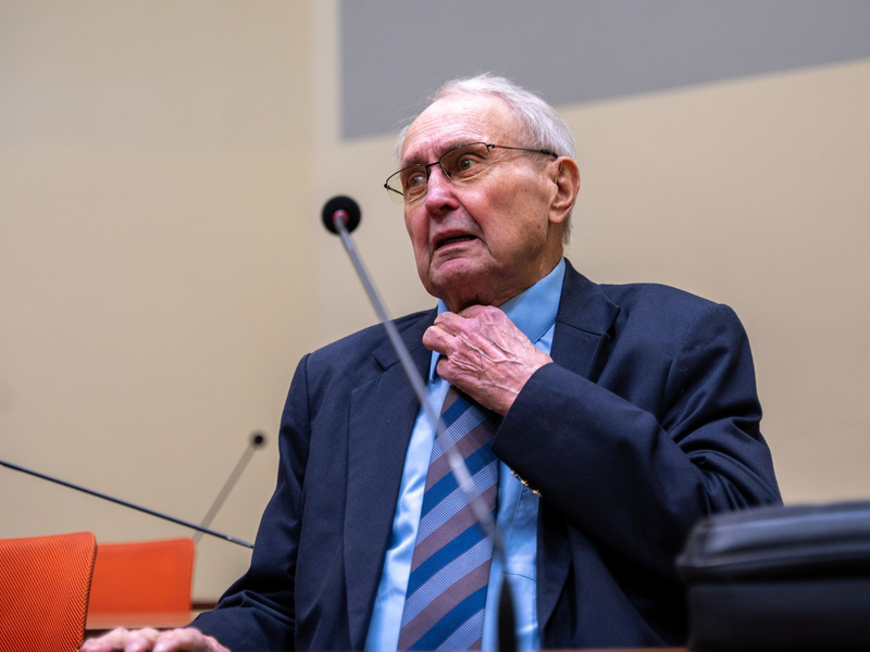 Lintner saß 33 Jahre lang im Bundestag. - Foto: Leonie Asendorpf/dpa
