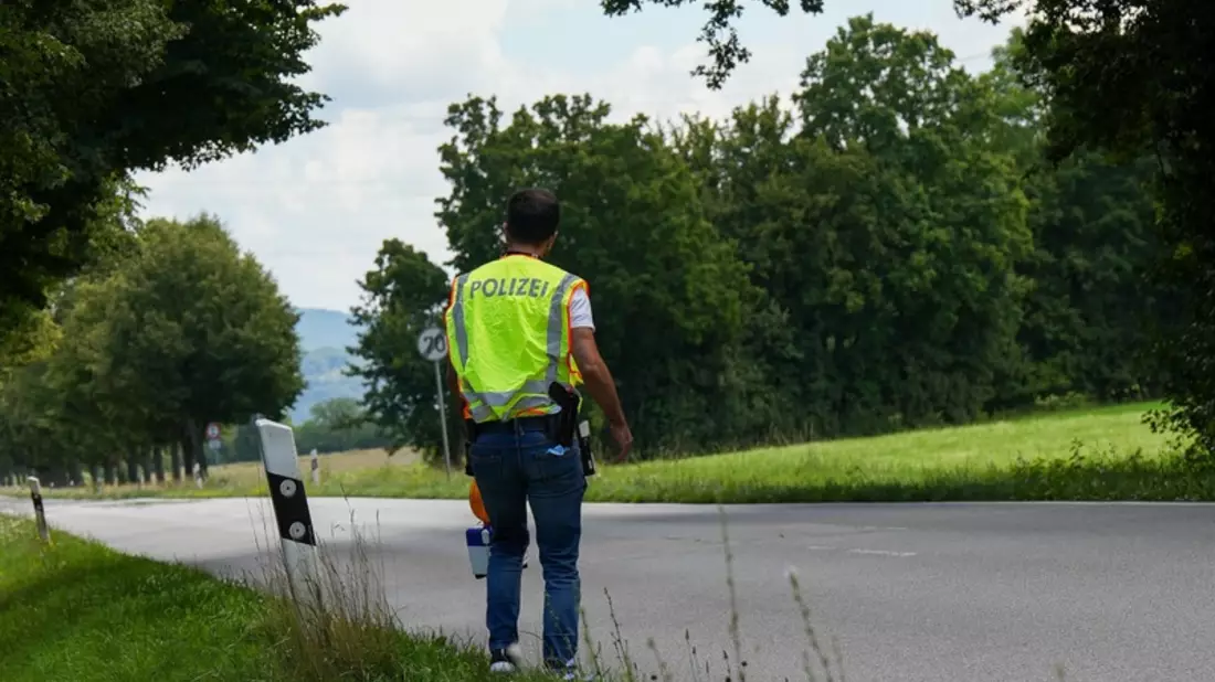 POL-DA: Südhessen: Zahlreiche Fahrzeugführer ohne Fahrerlaubnis bei überregionalen Kontrollen festgestellt / 21-Jähriger mit rund 400 Litern Altöl vorläufig festgenommen - Bild: presseportal.de