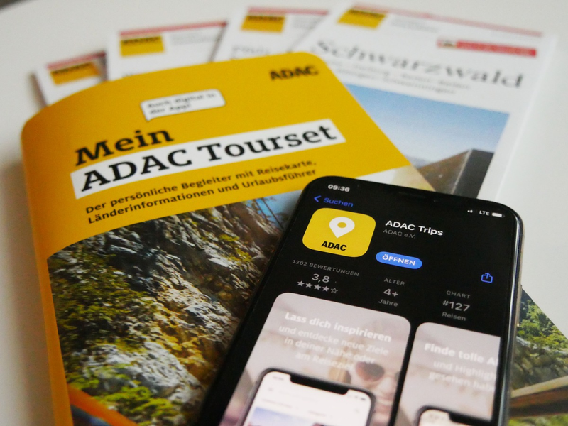 50 Jahre ADAC Tourset: Vom Kartenstapel zum digitalen Reisebegleiter / Erfolgreicher Reisebegleiter / 657.000 Toursets in 2024 bestellt - Foto: presseportal.de