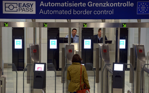 Das neue EU-Grenzsystem soll mehr automatisierte Kontrollen ermöglichen. (Archivbild) - Foto: picture alliance / dpa