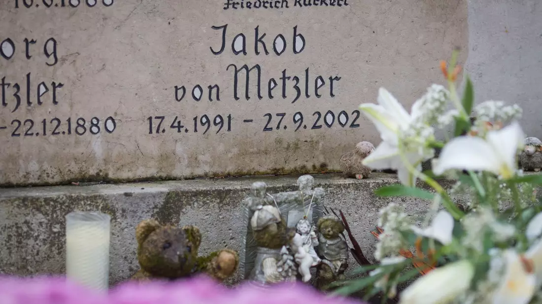 Der elfjährige Jakob von Metzler wurde 2002 entführt und getötet. (Archivbild) - Bild: picture alliance / Frank Rumpenhorst/dpa