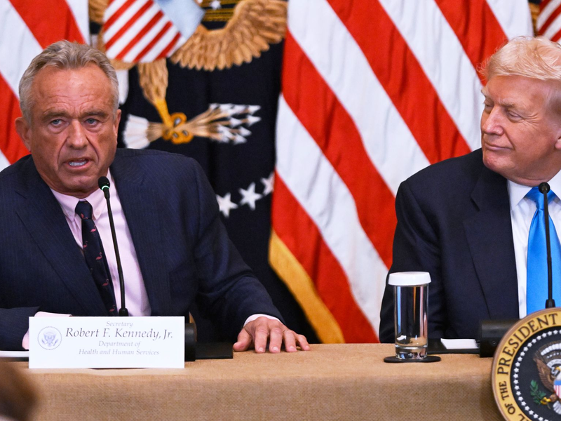 Robert Kennedy Jr. ist voll des Lobes für Donald Trumps Stil.  - Foto: John McDonnell/AP/dpa