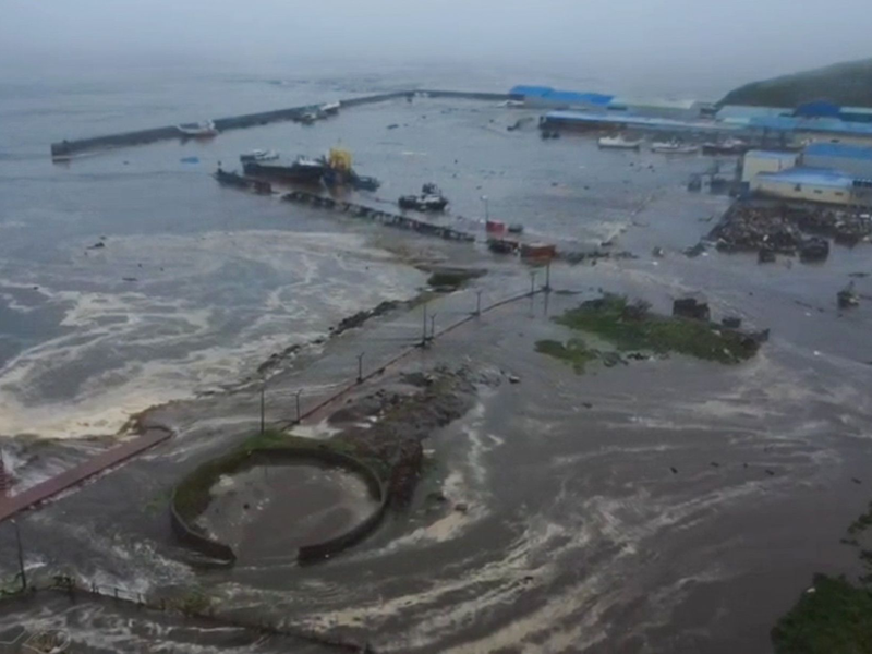 In Russlands Fernem Osten haben Aufräumarbeiten begonnen. - Foto: ---/The Telegram Channel Of The Kamc/TASS/ZUMA Press/dpa