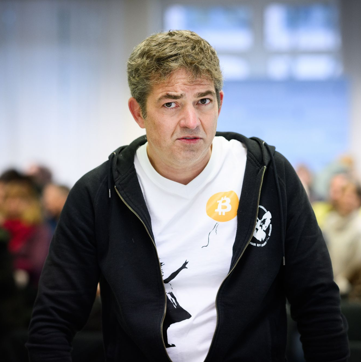 Ballweg hat während der Pandemie eine bundesweite Bewegung auf der Taufe gehoben.  - Foto: Bernd von Jutrczenka/dpa