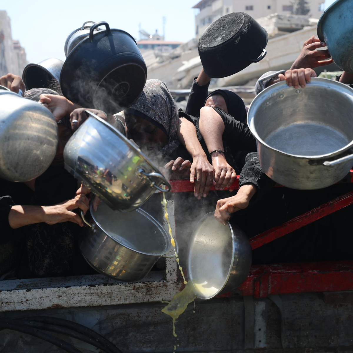 Nach Angaben des Welternährungsprogramms leiden eine halbe Million Menschen in Gaza Hunger. (Archivbild) - Foto: Omar Ashtawy/APA Images via ZUMA Press Wire/dpa