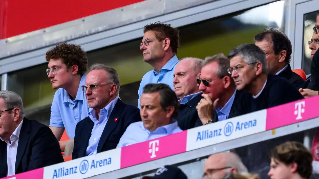 In der Bundesliga sind die meisten Spitzenjobs an Männer vergeben. - Bild: Tom Weller/dpa