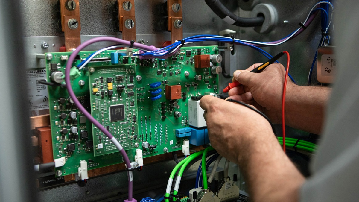 HEIDELBERG startet positiv ins neue Geschäftsjahr – Prognose für 2025/26 bestätigt - Foto: presseportal.de