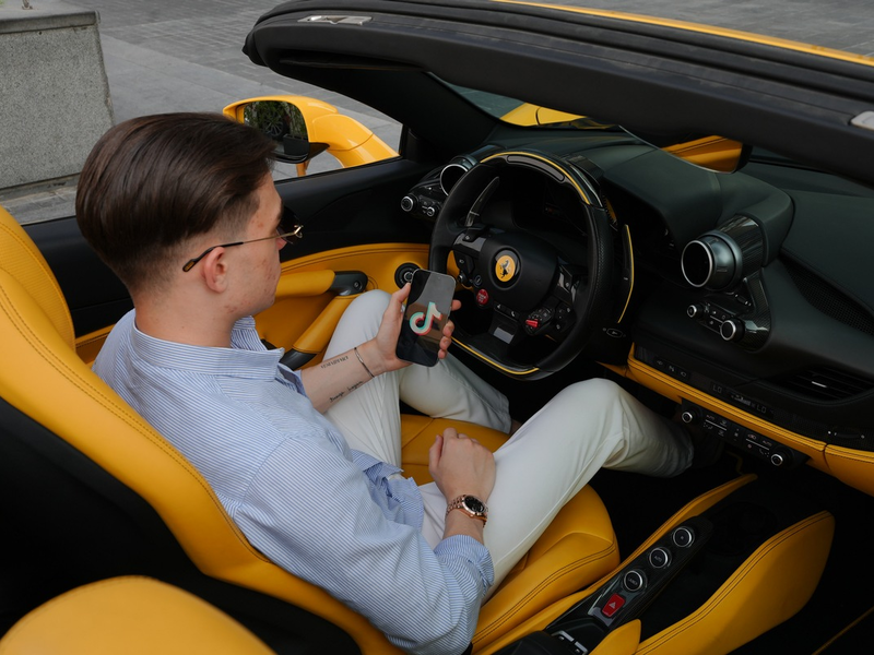 Danil Lenivov: Wie Menschen ohne Vorkenntnisse jetzt ihr digitales Nebeneinkommen sichern - Foto: presseportal.de