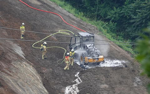 FW Dresden: Zwei Brandeinsätze beschäftigen die Feuerwehr am Vormittag - Foto: presseportal.de
