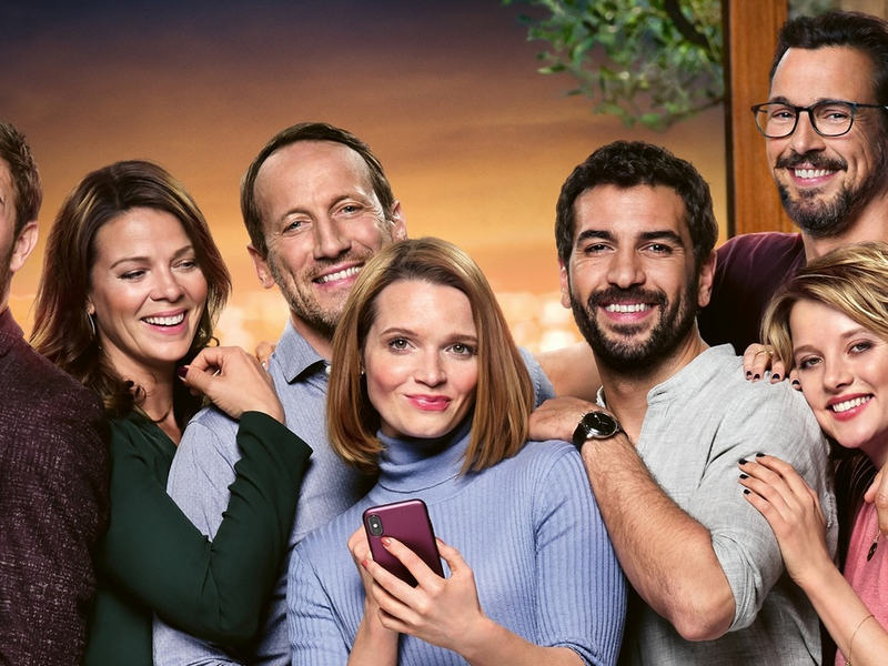 Nach Kinoerfolg DAS PERFEKTE GEHEIMNIS: Bora Dagtekin inszeniert Fortsetzung / DER PERFEKTE URLAUB - Foto: presseportal.de