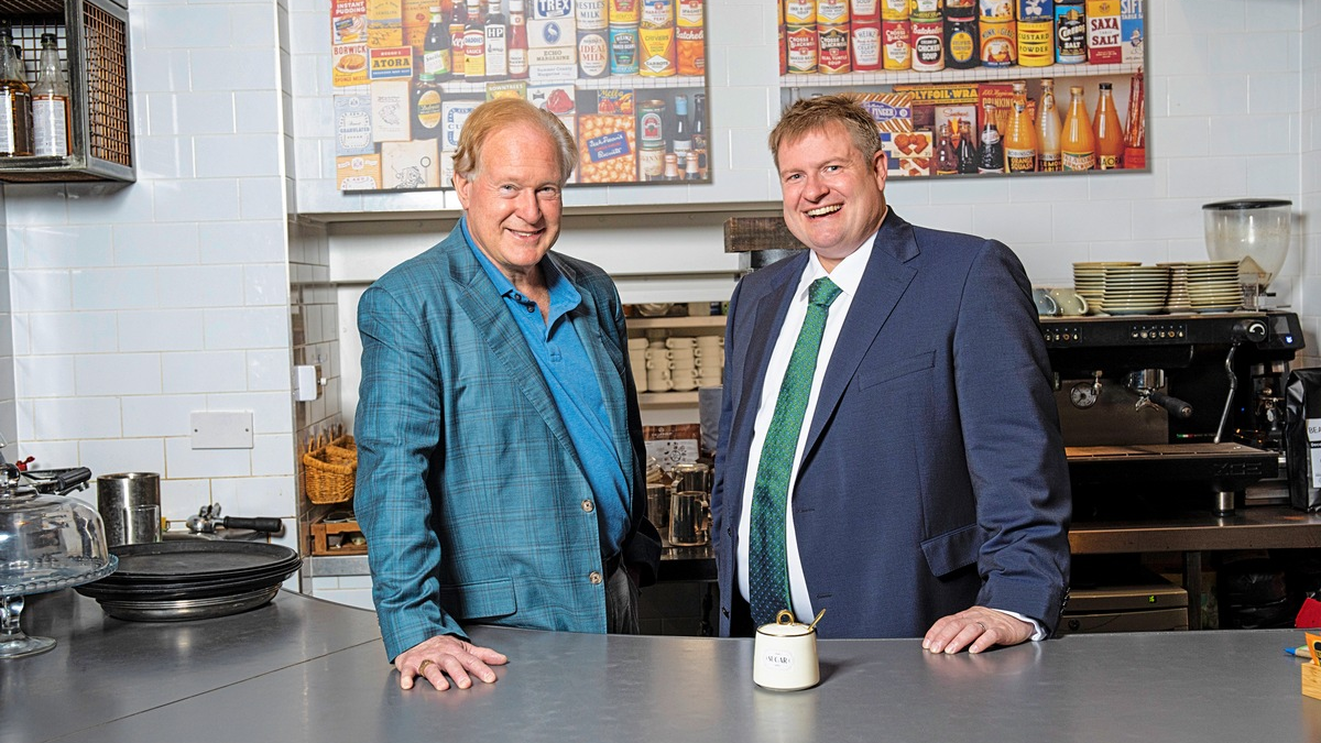 Was alle sehen. Was niemand sieht: Apotheken Umschau macht Adipositas in zwei Video-Reportagen sichtbar - Foto: presseportal.de