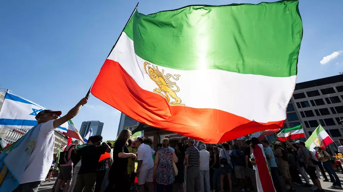 Demonstration gegen das iranische Regime. (Symbolbild) - Bild: Boris Roessler/dpa