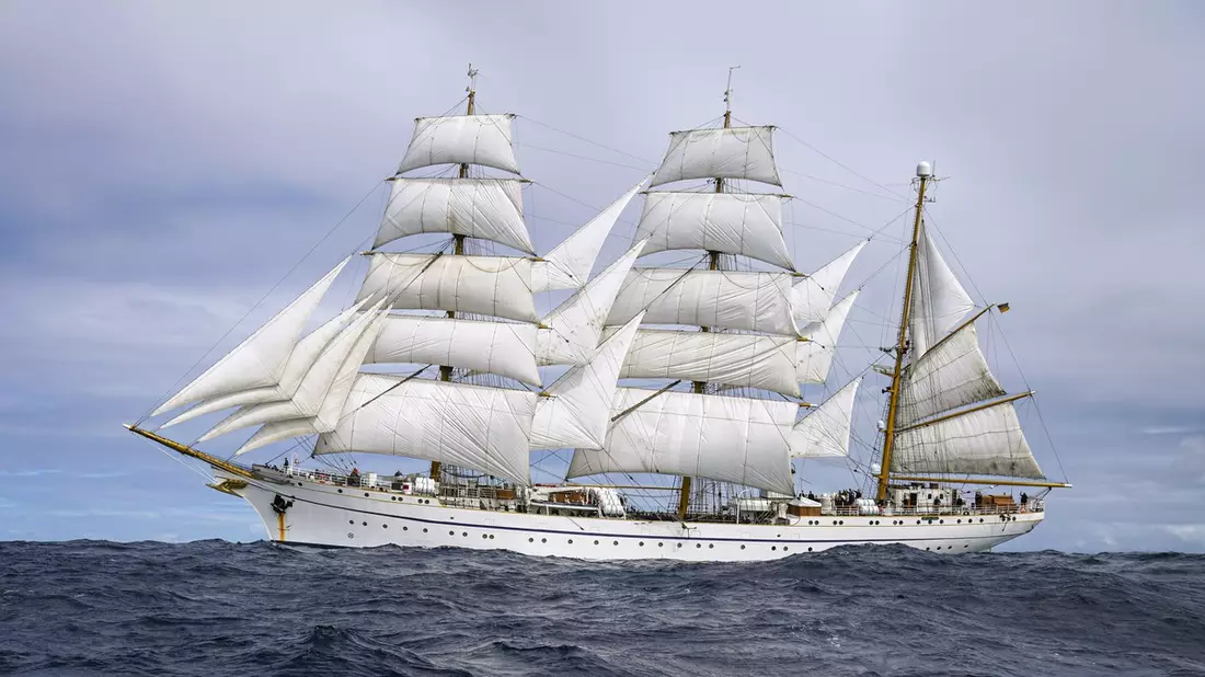 Gorch Fock bricht zu einmaliger Ausbildungsreise auf / Nachwuchsgewinnung im Fokus - Bild: presseportal.de