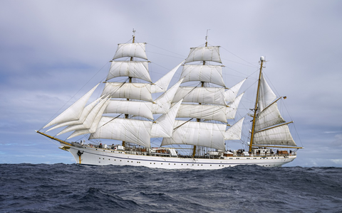 Gorch Fock bricht zu einmaliger Ausbildungsreise auf / Nachwuchsgewinnung im Fokus - Foto: presseportal.de