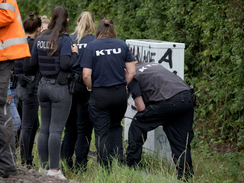Weiterer Brandanschlag auf Bahnstrecke in Düsseldorf - Foto: Christoph Reichwein/dpa